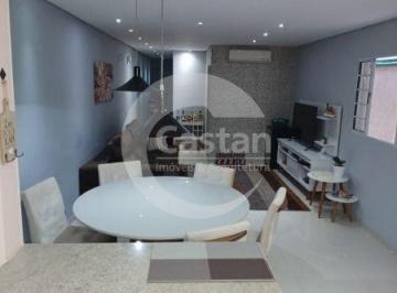 Casa · 160m² · 2 Quartos · 2 Vagas · Sobrado em Vila Ema