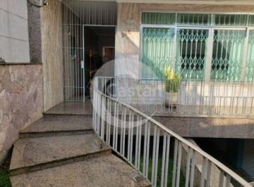 Casa · 205m² · 3 Quartos · 8 Vagas · Sobrado em Mooca