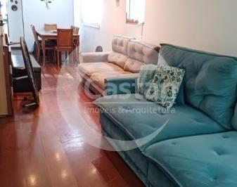Casa · 220m² · 4 Quartos · 5 Vagas · Sobrado em Jardim Textil