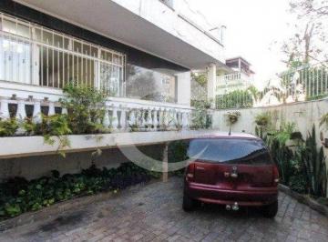 Casa · 150m² · 3 Quartos · 4 Vagas · Sobrado em Vila Graciosa