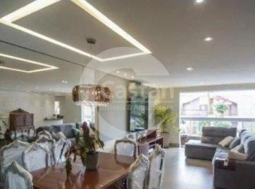 Casa · 411m² · 4 Quartos · 8 Vagas · Sobrado em Vila Formosa