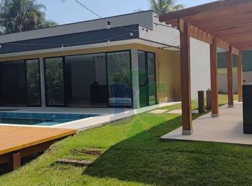021d18fdc1627107c56a0f52e72ce1f0039d019f · Casa de Alto Padrão à Venda no Condomínio Reserva Ibirapitanga em Arujá – 340m², 3 Suítes e Piscina 