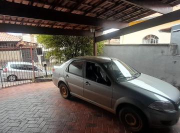 Casa de 3 quartos, Contagem · Casa Pronta para Morar em Contagem, MG com 3 Quartos e Área de Lazer Completa
