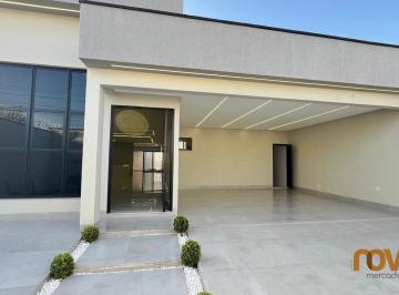 Casa · 228m² · 3 Quartos · 4 Vagas · 3 quartos 3 suites no Fiçalville