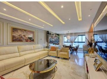 Apartamento · 147m² · 4 Quartos · 3 Vagas · Apartamento a venda no Ed. Argos em Balneário Camboriú