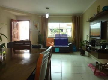 Casa · 236m² · 3 Quartos · 4 Vagas · Sobrado em Demarchi, São Bernardo do Campo/SP de 236m² 3 quartos para locação R$ 4.100,00/mes
