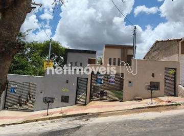 Casa · 138m² · 3 Quartos · 3 Vagas · Bairro imperial