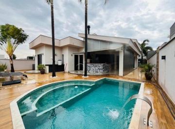 Casa · 364m² · 3 Quartos · 4 Vagas · Casa em Centro, Piracicaba/SP de 364m² 3 quartos à venda por R$ 2.400.000,00