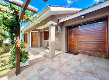 Casa · 180m² · 3 Quartos · 2 Vagas · Casa à venda em localização estratégica - Santa Maria