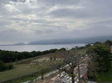 Casa · 70m² · 2 Quartos · Sobrado em Maralegre, Niterói/RJ de 70m² 2 quartos à venda por R$ 170.000,00