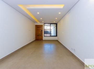 Casa · 132m² · 3 Quartos · 2 Vagas · Belíssimo Sobrado Triplex a 600 metros do Metrô Saúde