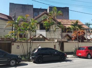 Casa de 4 quartos, Niterói · Casa em Icaraí, Niterói/RJ de 240m² 4 quartos à venda por R$ 1.550.000,00