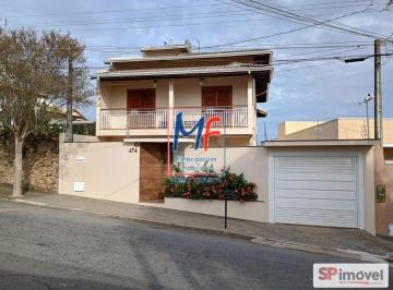 Casa · 484m² · 3 Quartos · Excelente sobrado em Itatiba/SP, 484 m² a.u., 3 dormitórios (1 suíte), sala, cozinha,  despensa, lav