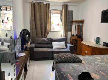 Apartamento de 1 quarto, São Paulo · Quitinete mobiliada 1 º andar (fundo) Rua Oscar Cintra Gordinho no Glicério