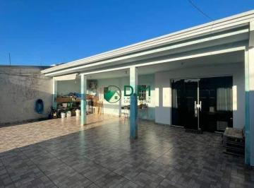 Casa · 170m² · 2 Quartos · 3 Vagas · Casa Exclusiva à Venda em Jardim Botujuru, Jacupiranga — Financiamento Aceito