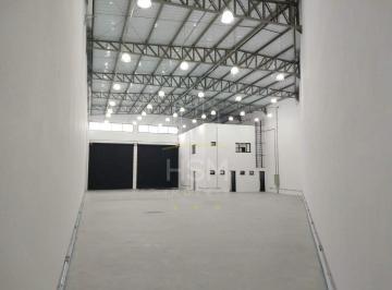 Comercial · 604m² · 14 Vagas · Prédio/galpão/salão para alugar - 604m2 totais. - Próximo aos 3 Postos no Rudge Ramos