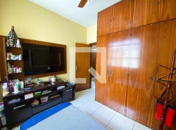 Casa Venda 360m² de 3 quartos · Casa à Venda - Industrial, 3 Quartos, 360 m² - Contagem