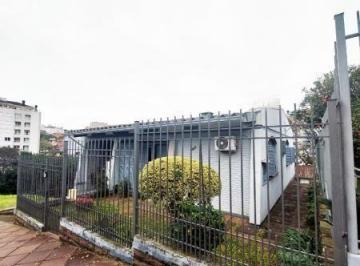 Casa · 230m² · 3 Quartos · 2 Vagas · Casa a venda de 3 dormitórios no centro, Nova Prata - RS