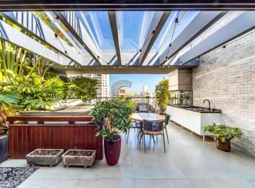 Apartamento · 240m² · 2 Quartos · 2 Vagas · Cobertura à venda em Pinheiros com 2 quartos, sendo 1 suíte e 2 vagas
