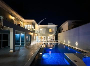 Casa · 500m² · 5 Quartos · 6 Vagas · Casa tipo para venda em Campo Belo com 5 quartos, sendo 5 suítes, 500m² 6 vagas