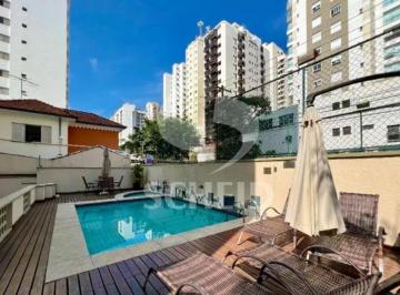 Apartamento · 130m² · 4 Quartos · 2 Vagas · Apartamento com 130 m² para locação, 4 Quartos, 4 suítes e 2 vagas em Moema.
