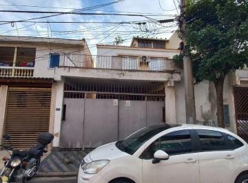Casa · 60m² · 1 Quarto · Casa para alugar por R$1.100,00/mês - Vila Galvão - Guarulhos/SP