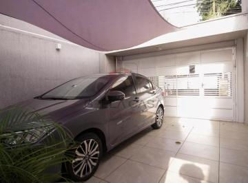 Casa · 250m² · 3 Quartos · 2 Vagas · Casa à venda com 250m², 3 quartos e 2 vagas