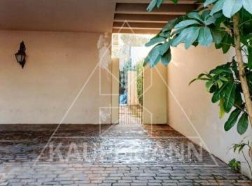 Comercial · 360m² · 8 Vagas · Casa Comercial à Venda e locação em Alto de Pinheiros - 6 Vagas - 360m² de Área Construída