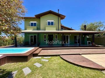 7b2e4ad745a25b865e491e399056e794297e759c · Casa com 4 dormitórios à venda - Campeche - Florianópolis/SC