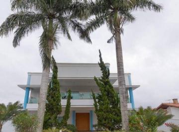 f3b354e8fda17d19323c8673d055337382e562e8 · Casa com 4 dormitórios à venda, 1086 m² por R$ 5.000.000,00 - Condomínio Arujazinho I, II e III - Ar