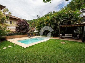 e51bedcdbcafe681ca8fa43f7e63175b88d87ce0 · Oportunidade! Linda casa em condomínio alto Padrão em Itaipú/Niterói