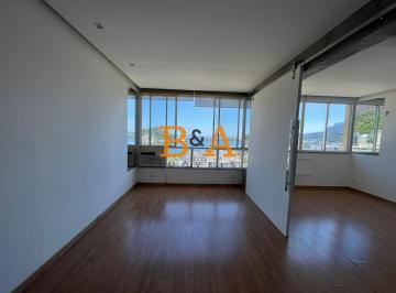Apartamento · 56m² · 2 Quartos · B&A Vende Excelente apartamento reformado com vista incrível para a Lagoa