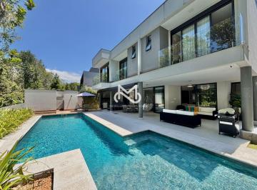 Casa · 404m² · 5 Quartos · 4 Vagas · Casa de Alto Padrão à venda no Módulo 24 na Riviera de São Lourenço
