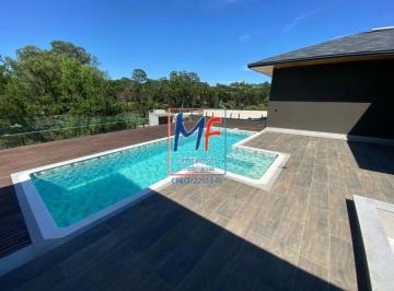 Casa · 500m² · 4 Quartos · Excelente casa em cond. fechado em Bragança Paulista/SP, 500 m² a.c., 4 dormitórios (3 suítes), área