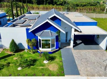 oaetd6g2otbjn2i5mgvlzge1_md · Tranquilidade, Lazer e Muito Espaço! Linda Casa no Solar do Bosque