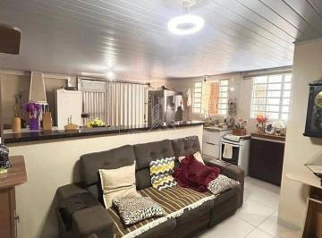 Casa · 194m² · 4 Quartos · 2 Vagas · Casa à venda com 3 quartos, 3 banheiros localizado no bairro Centro - Nova Odessa SP
