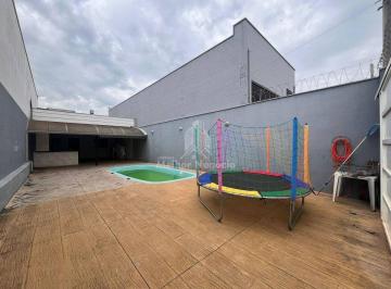 Casa · 100m² · 1 Quarto · 2 Vagas · Edícula à venda com 1 quarto, localizado no bairro Água Branca, Piracicaba - SP