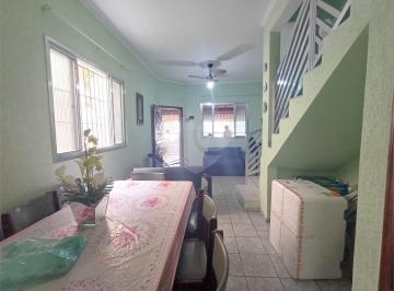 Casa · 156m² · 2 Quartos · 2 Vagas · Sobrado com 2 quartos à venda em Guilhermina - SP