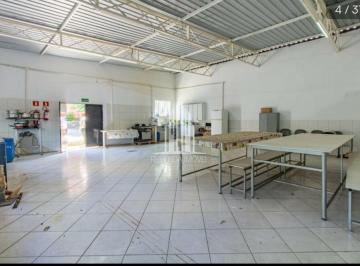 Foto 01 · Galpão comercial para locação na Vila Ipojuca, São Paulo-SP: 5 salas, 2 banheiros, 2 vagas de garage