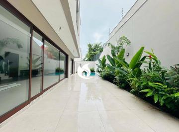85b3d2e045275dcb075065949dce7f91e339384b · Casa em condomínio fechado com 03 suítes, localizado na avenida da praia em Juquehy