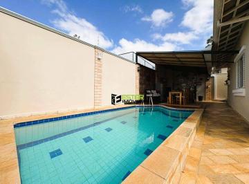 130ae40dd9ac742e94c1f7db438bb59e3edf0e0e · Casa Térrea em Condomínio Fechado – Atibaia/SP