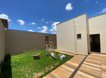 Casa · 154m² · 3 Quartos · 2 Vagas · Casa com 3 quartos à venda bairro Jardim das Palmeiras - Uberlândia/MG