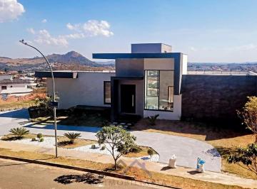 Casa · 330m² · 4 Quartos · Casa - San Fernando Valley