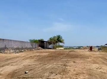 Terreno , Paulo Afonso · Terreno com beira de rio exclusiva, próximo do Parque de Exposição.