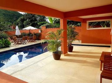 Casa de 3 quartos, São Sebastião · Casa  venda condomínio fechado aceita financiamento
