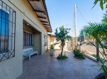 Casa · 110m² · 3 Quartos · Casa à Venda em Nova Cachoeirinha - R$