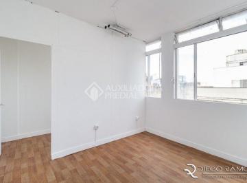 Comercial · 23m² · Sala comercial no Centro Histórico com 23m² privativos