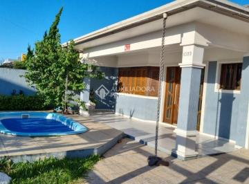 Casa · 170m² · 3 Quartos · 2 Vagas · Magnífica casa com piscina, em Atlântida Sul