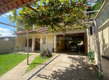 Casa · 246m² · 3 Quartos · 3 Vagas · Casa no bairro Igara