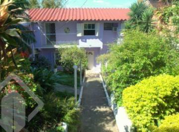 2.entrada · Casa de 300m² privativos, 7 quarto, 4 banheiros, 3 vagas em Teresópolis